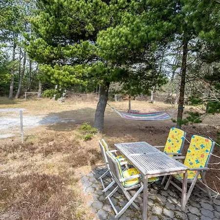 4 Bedroom In *