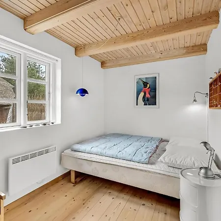 4 Bedroom In