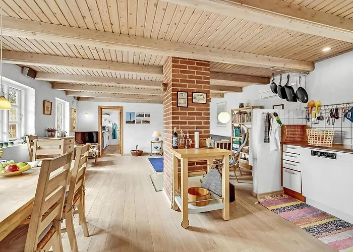4 Bedroom In Ferienhaus *