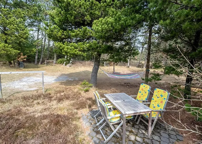 4 Bedroom In *