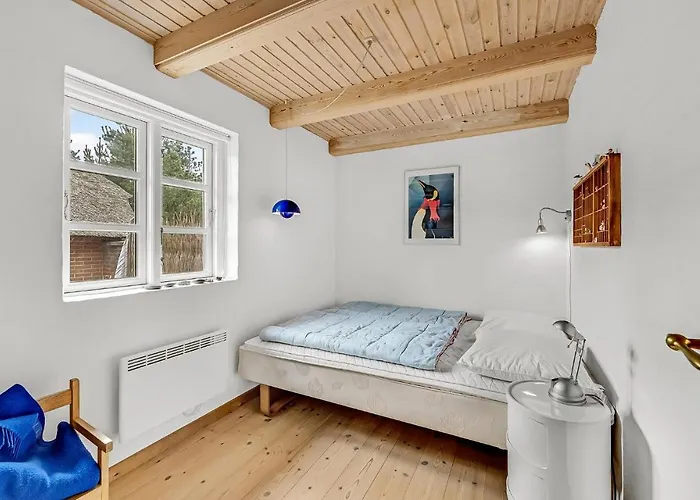 4 Bedroom In