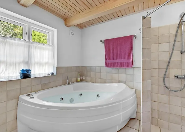 4 Bedroom In Ferienhaus Ulfborg